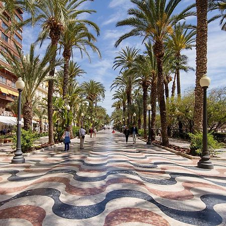 Flamingo42 Apartment Alicante Bagian luar foto