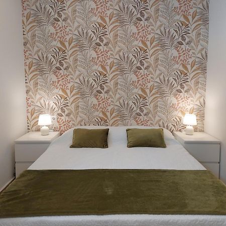 Flamingo42 Apartment Alicante Bagian luar foto